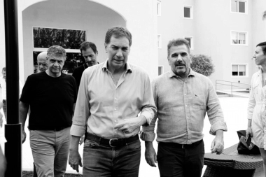 El PRO Bonaerense discute la idea de presentar un solo candidato a Gobernador