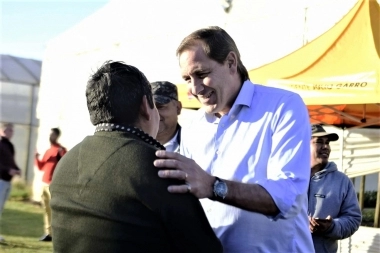 Garro dialogó con productores y comerciantes de Olmos sobre las acciones que realiza el municipio