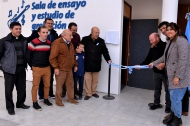 Con la inauguración de obras y la presencia de Paredi, Coronel Vidal celebró su 140º Aniversario