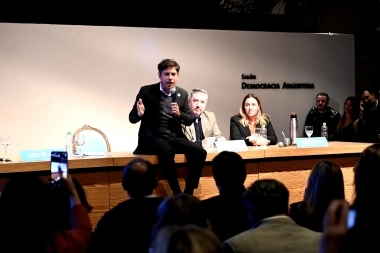 Kicillof visitó Junín y aseguró que la oposición pretende “generar un retroceso muy grande”