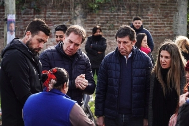 Santilli y Posse caminaron la Primera Sección para apuntalar el voto de cara a las PASO