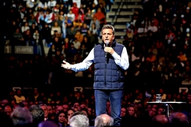 Massa lanzará su campaña el 9 de septiembre y recalcó que escucharán el mensaje de las urnas