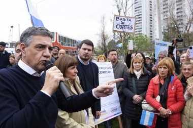 Bullrich y Jorge Macri firmaron un compromiso para “terminar con los cortes en el Puente Pueyrredón”