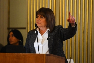 Bullrich y un mensaje a Milei por su “alianza” con Barrionuevo: “La casta la tenés adentro”