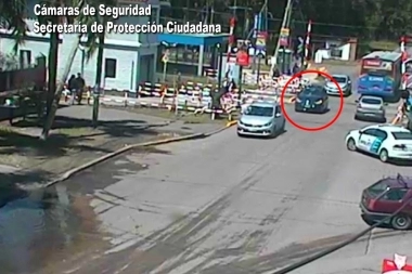 Robo a traición: para robar una mochila, rateros golpearon a un joven por la espalda
