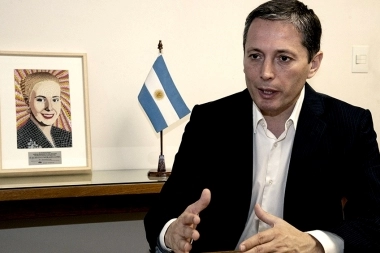 “Deben dar un paso al costado”, insistió Gray sobre Alberto y Máximo en la presidencia del PJ