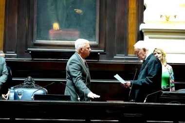 El nuevo presidente de Diputados aseguró que “defenderá” el interés de los bonaerenses