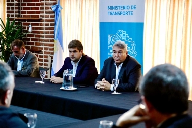 D’Onofrio recibió a las Cámaras de Transporte para analizar el “fuerte ajuste” del gobierno de Milei