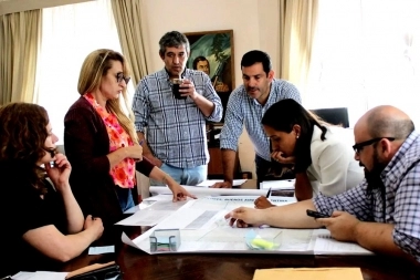 Alcalde de Dolores recortó gastos y acusó a la gestión anterior de “desfinanciar" al municipio