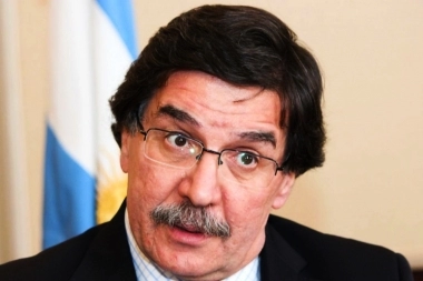 Sileoni cargó contra la Ley Ómnibus de Milei: “Piensa la educación como un bien de mercado”