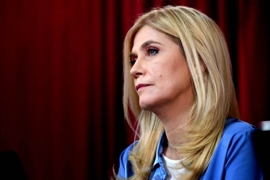 Magario encendió las alarmas de riesgo por la “delegación de facultades” que busca Milei