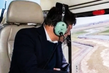 Kicillof preocupado: una falla en uno de sus aviones hizo cancelar una visita a un municipio