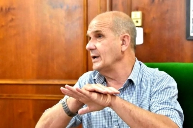 Zurro reclamó los fondos a Milei: "Quién es este unitario para sacarle los recursos a Provincia”