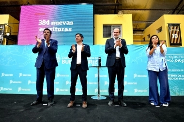 Kicillof volvió a confrontar con el discurso de Milei: “Nosotros decimos que sí hay plata”