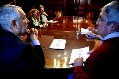 Alak recibió a Rodríguez para planificar políticas que favorezcan a los productores de La Plata