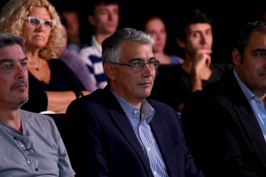 Puglelli participó de las charlas “Voces Bonaerenses” y destacó la importancia del debate informado