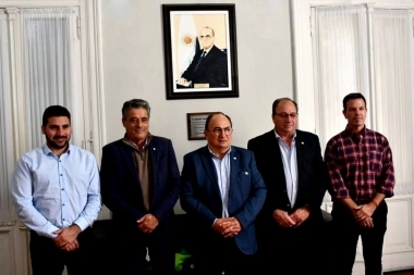 A fin de reflotar la Zona de Crecimiento Común, alcaldes de distintas Secciones se reunieron en Saladillo