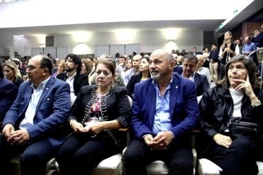 Cantero participó de encuentro sobre política pública habitacional