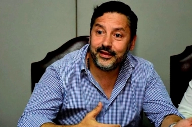 Menéndez pidió por un “peronismo unido” y afirmó que Máximo Kirchner debe ser el candidato