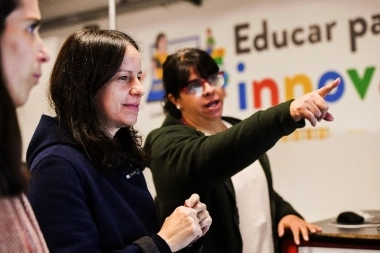 Soledad Martínez celebro que Vicente López tiene la única escuela pública certificada por Google