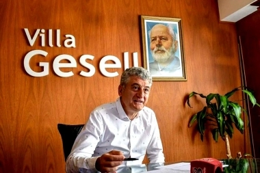 Desde Villa Gesell, Barrera negó que Kicillof excluya a la oposición: “Está presente en los 135 municipios”