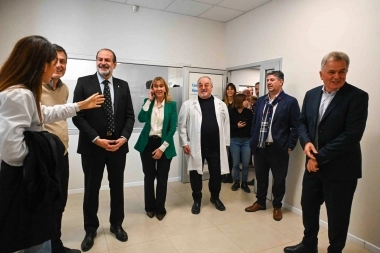 Susbielles se mostró con Héctor Gay e inauguró la planta baja del Hospital Municipal