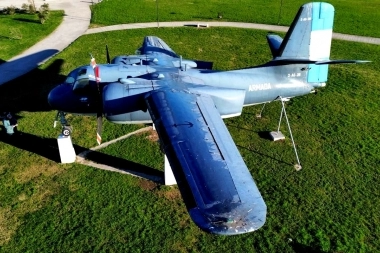 Navarro: se pidió que el Centro de Veteranos local sea utilizado para la formación de técnicos aeronáuticos