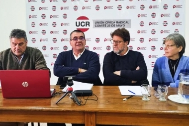 Abad, Garciarena y Malaisi participaron del Ciclo de Formación Legislativa de la UCR