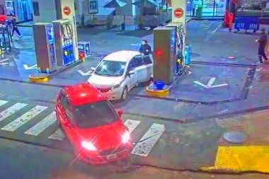 Patrulla Municipal de Vicente López persiguió y detuvo a sujetos que robaron un auto en la Panamericana