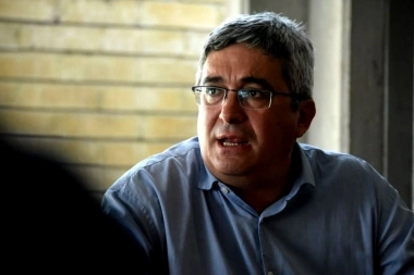 Agresiones, insultos y tensión: ministro quedó envuelto en una violenta situación en San Pedro