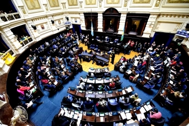 Sesión: con discusiones calientes de fondo, Diputados debate un proyecto sobre género