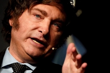 Milei y otra polémica contra Kicillof: lo trató de “soviético” y dijo que “no sabe sumar ni con un ábaco”