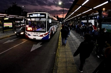 Alerta en el AMBA: asoma una posible reducción en el servicio de colectivos