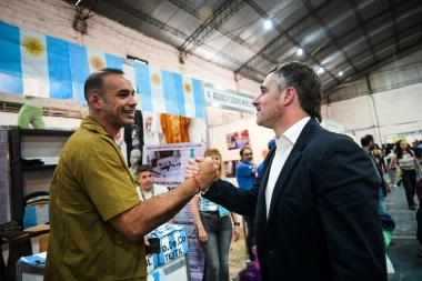 Desarrollo municipal: Achával participó de la Expo de la Industria y la Producción en Merlo