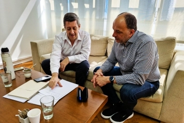 Garate se reunió con autoridades bonaerenses para solucionar obras de agua en Tres Arroyos