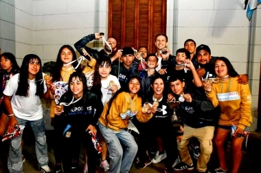 Mantegazza recibió a los representantes de San Vicente en los Juegos Bonaerenses 2024