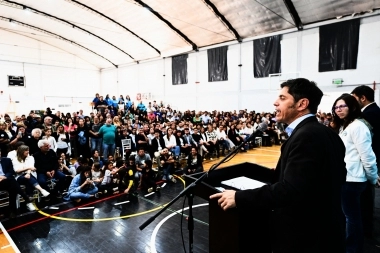 Kicillof apuntó contra la paralización de la obra pública: “Sin Estado no hay desarrollo en el Interior”