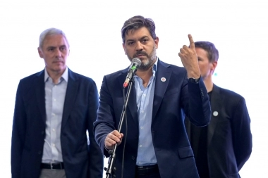 Para disgusto de La Cámpora: Bianco y un guiño a los intendentes que impulsan las mesas de Kicillof