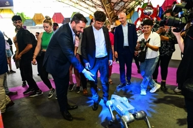 Surjachuk recibió a Kicillof para reunirse con 120 empresarios bajo la jornada de “Escobar Innova”