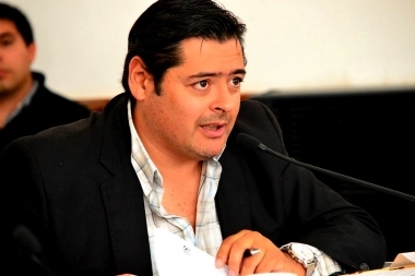 Sosa criticó el Presupuesto 2025 de Mar Chiquita: “Aumento desmedido de impuestos y cargos políticos”