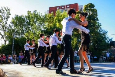 Cargado de cultura: la cuarta edición de “Puerto Tango” en Bahía Blanca fue todo un éxito