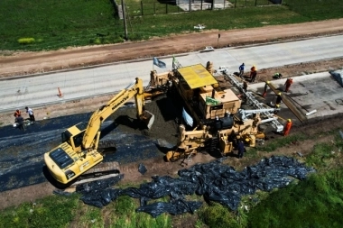 Avanzan las obras de duplicación de calzada en la Ruta Provincial 53 sobre Florencio Varela