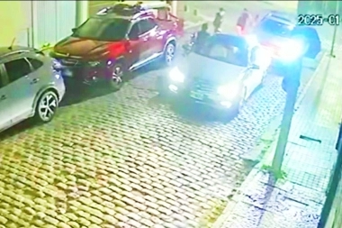 Más inseguridad en Morón: una banda realizó un ataque relámpago para sustraer una camioneta