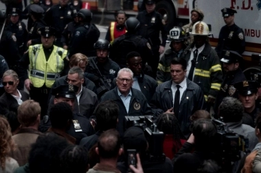 Un expresidente y un mortal ciberataque: Netflix presentó el tráiler de “Día Cero”