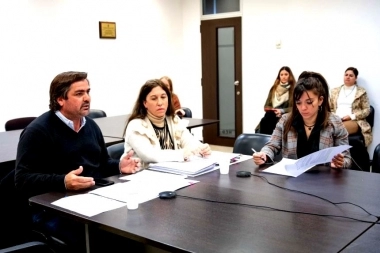 Tras el pedido de Kicillof, la Legislatura iniciará en comisión la discusión para suspender las PASO
