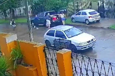 Conurbano descontrolado: sujetos armados atacaron a una familia cuando descargaba la camioneta