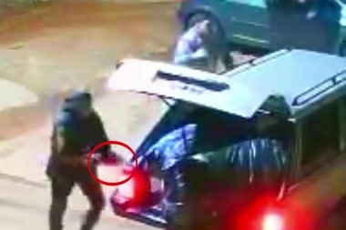 Conurbano descontrolado: feriantes cargaban mercadería en el auto y fueron asaltados a los tiros