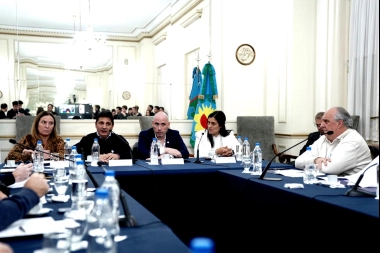 “Muy evasivo”: Marinucci expuso en la Legislatura bonaerense y destacaron su “falta de respuestas”
