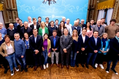 Un nuevo ranking mostró la imagen positiva de los intendentes del conurbano: ¿en qué posición se encuentra cada uno?