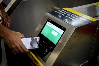 En CABA se puso en marcha el pago del boleto del subte con QR sin Internet